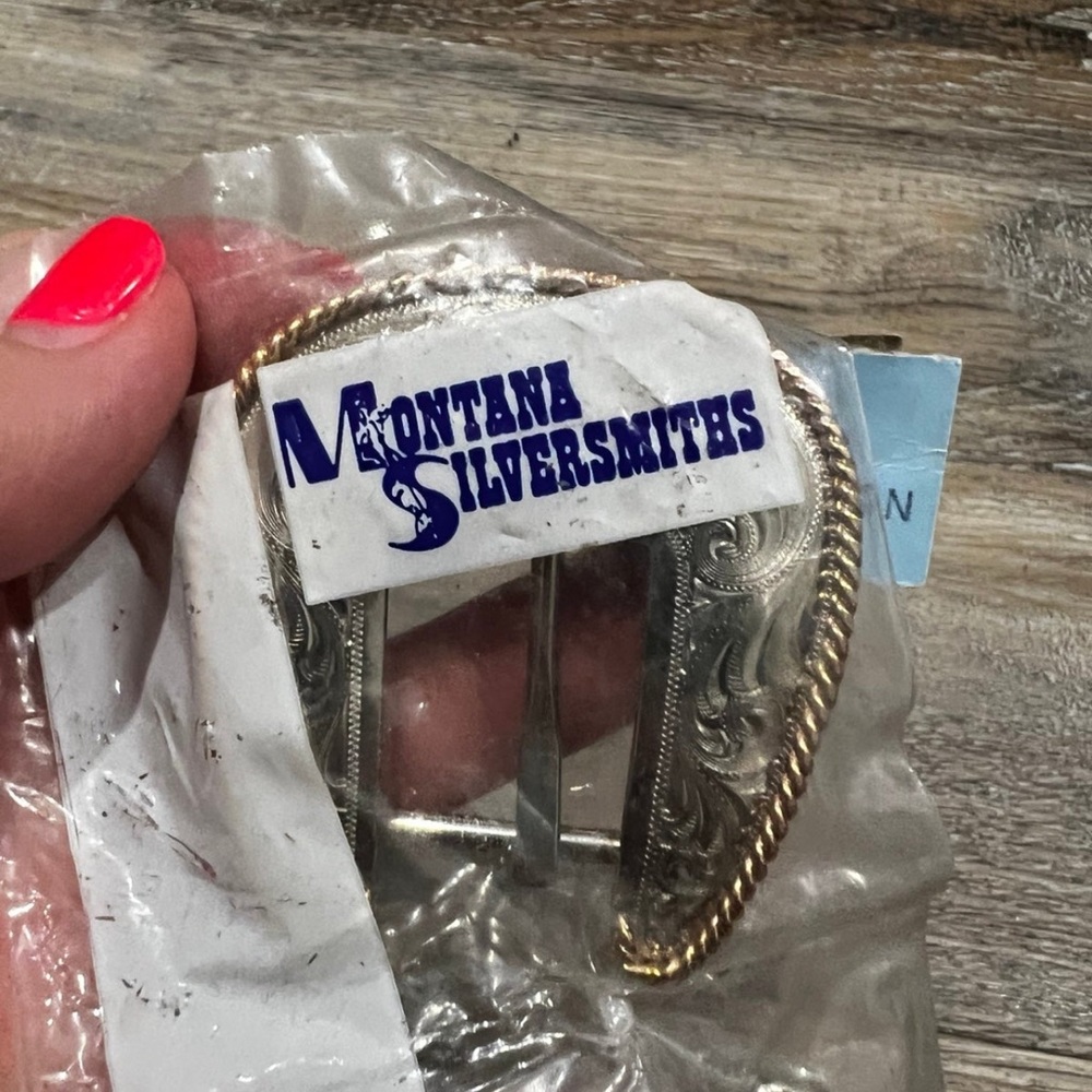Vintage, Montana Silversmith, buckle set, still in bag.
